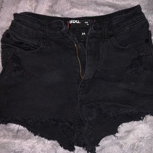 Black distressed shorts